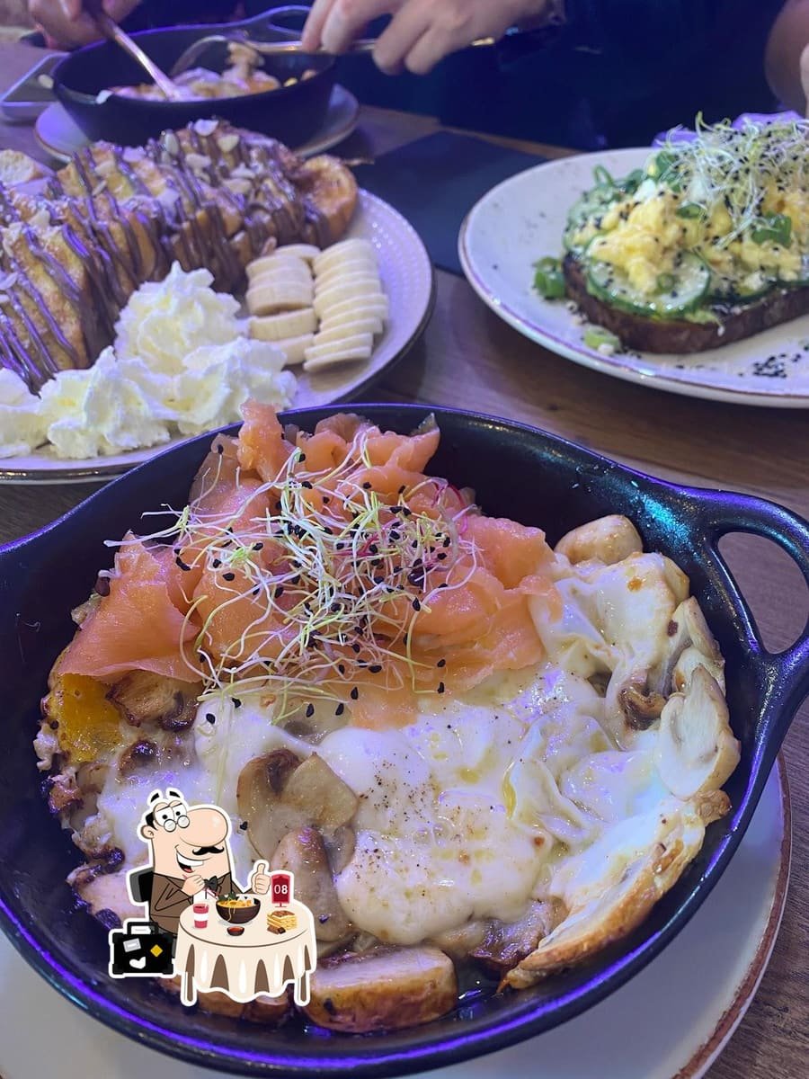 Assiette gourmande sucrée du BCBG Café.